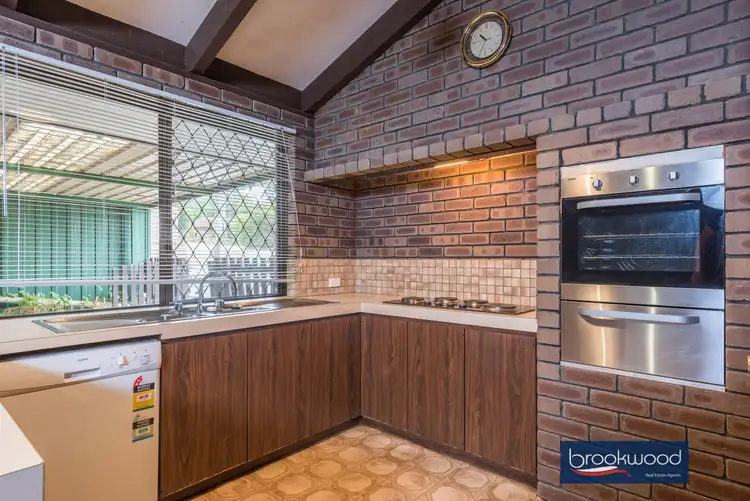 Sixth view of Homely house listing, 2 Thaxted Place, Swan View WA 6056