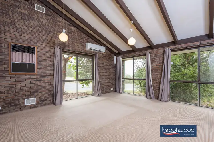 Seventh view of Homely house listing, 2 Thaxted Place, Swan View WA 6056