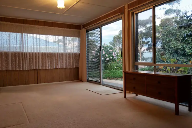 Sixth view of Homely house listing, 9 Absolon Street, Lake Grace WA 6353