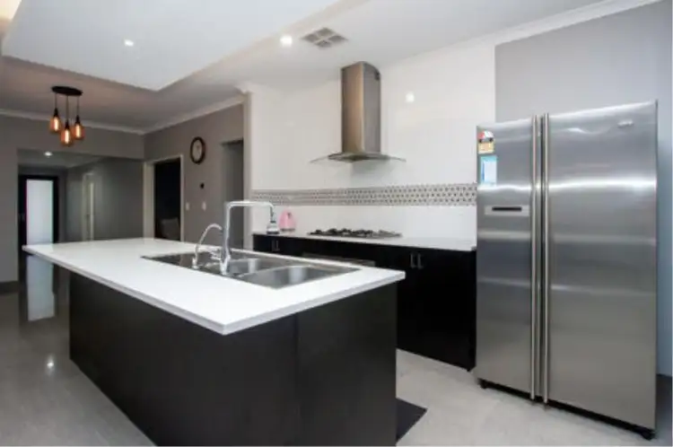 Sixth view of Homely house listing, 35 Balivanich Loop, Seville Grove WA 6112