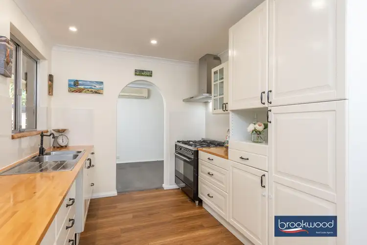 Fifth view of Homely house listing, 15 Vanessa Way, Swan View WA 6056