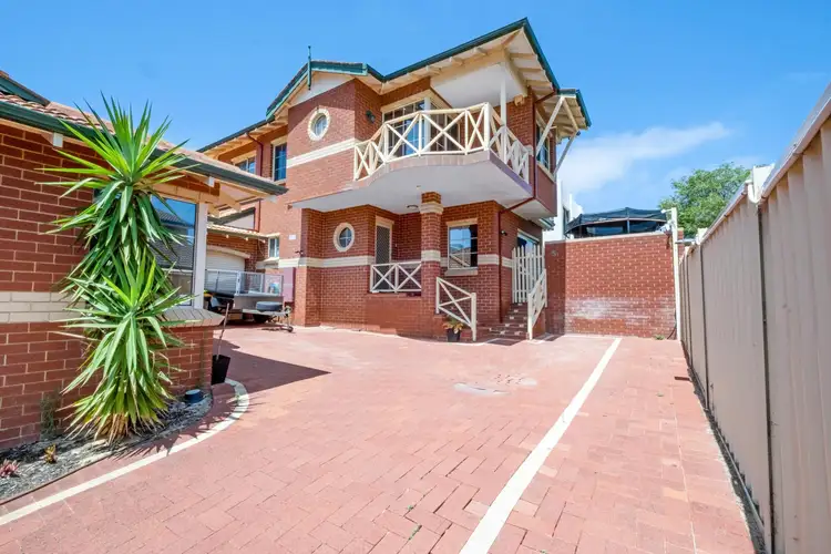 Second view of Homely house listing, 5/21 Brighton Road, Scarborough WA 6019