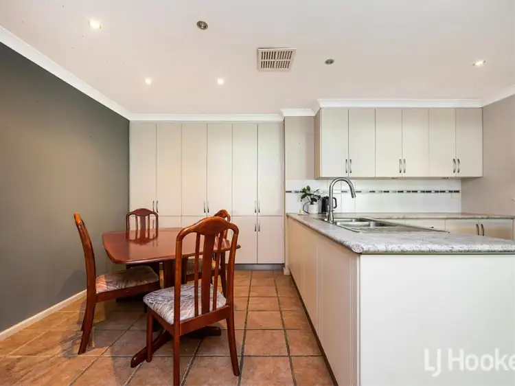 Fourth view of Homely house listing, 19 Coronet Court, Thornlie WA 6108