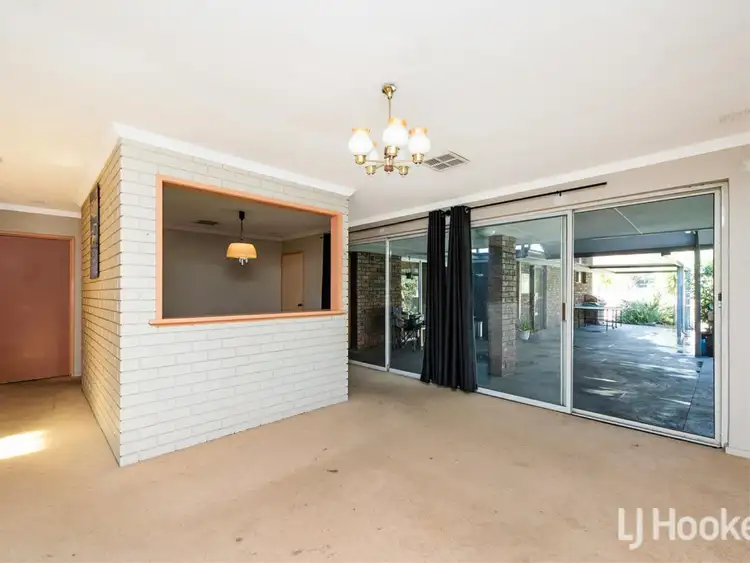 Seventh view of Homely house listing, 19 Coronet Court, Thornlie WA 6108