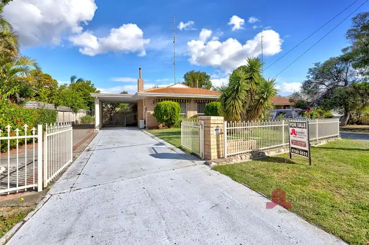 22 Barnes  Crescent, East Bunbury WA 6230