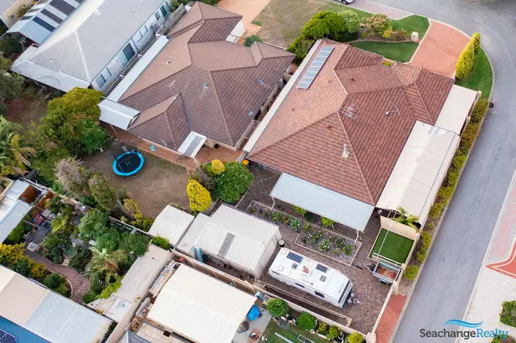 Second view of Homely house listing, 25 Paradise Circuit, Halls Head WA 6210