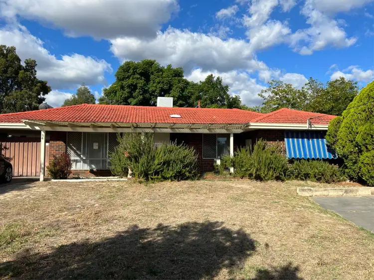 54 Schruth Street, Kelmscott WA 6111