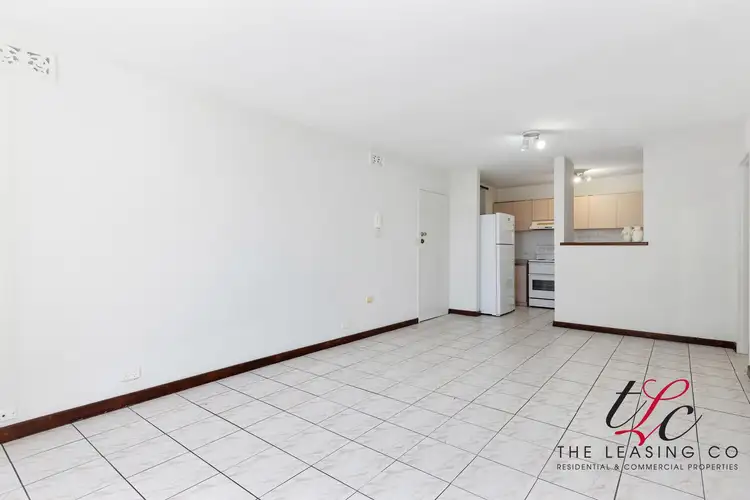 Seventh view of Homely apartment listing, 1/2 Pengilly Road, Orelia WA 6167