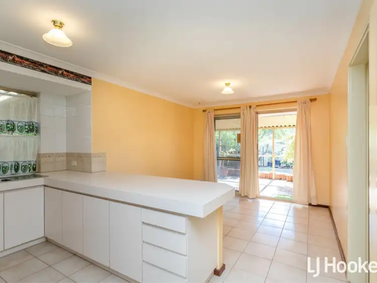 Fourth view of Homely villa listing, 2/17 Cedar Way, Maddington WA 6109