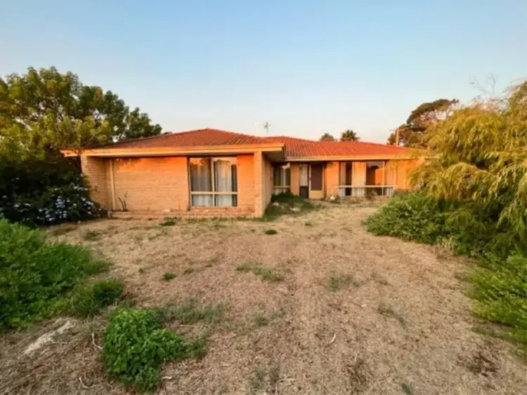 3 Truro Court