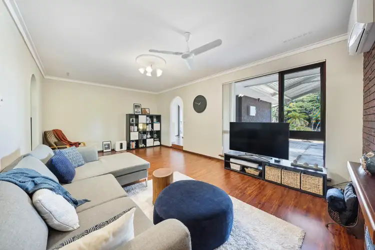 11 Cassia Street, Greenwood WA 6024