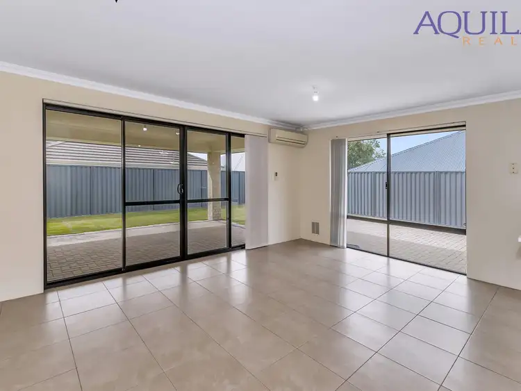 Sixth view of Homely house listing, 6 Uffizi End, Aveley WA 6069