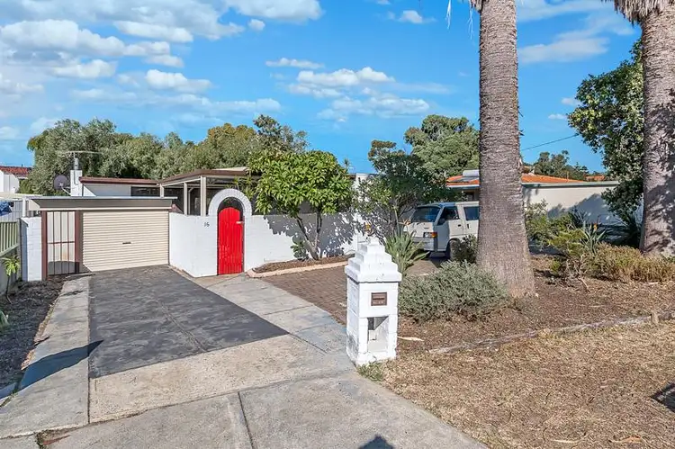 16 Corona Close, Rockingham WA 6168