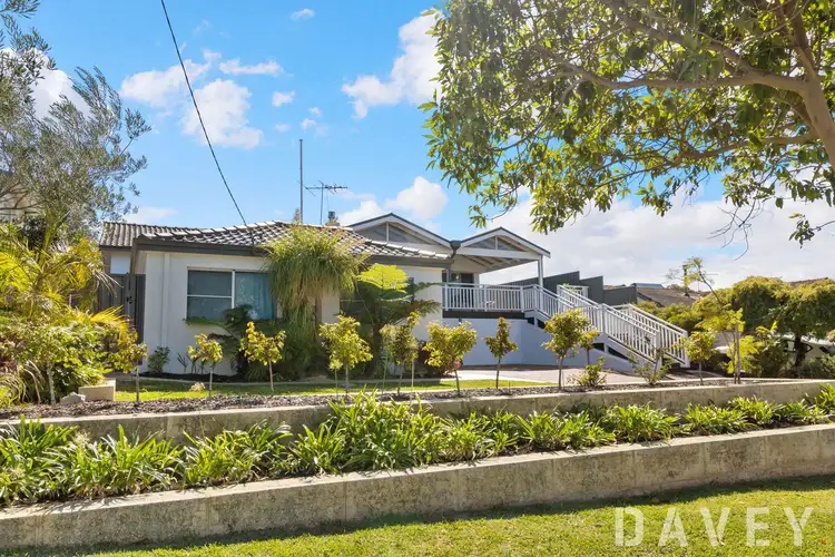 32 Greenwell Street, Scarborough WA 6019