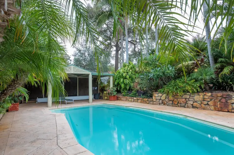 14 Garrong Close