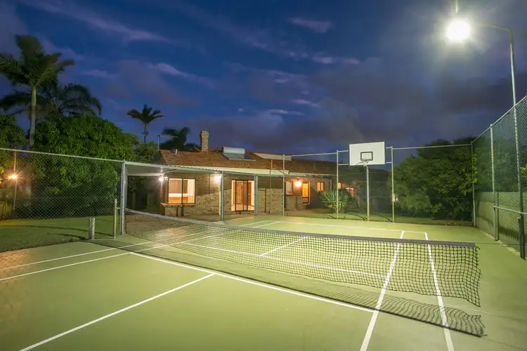 14 Sunderland Place, Noranda WA 6062