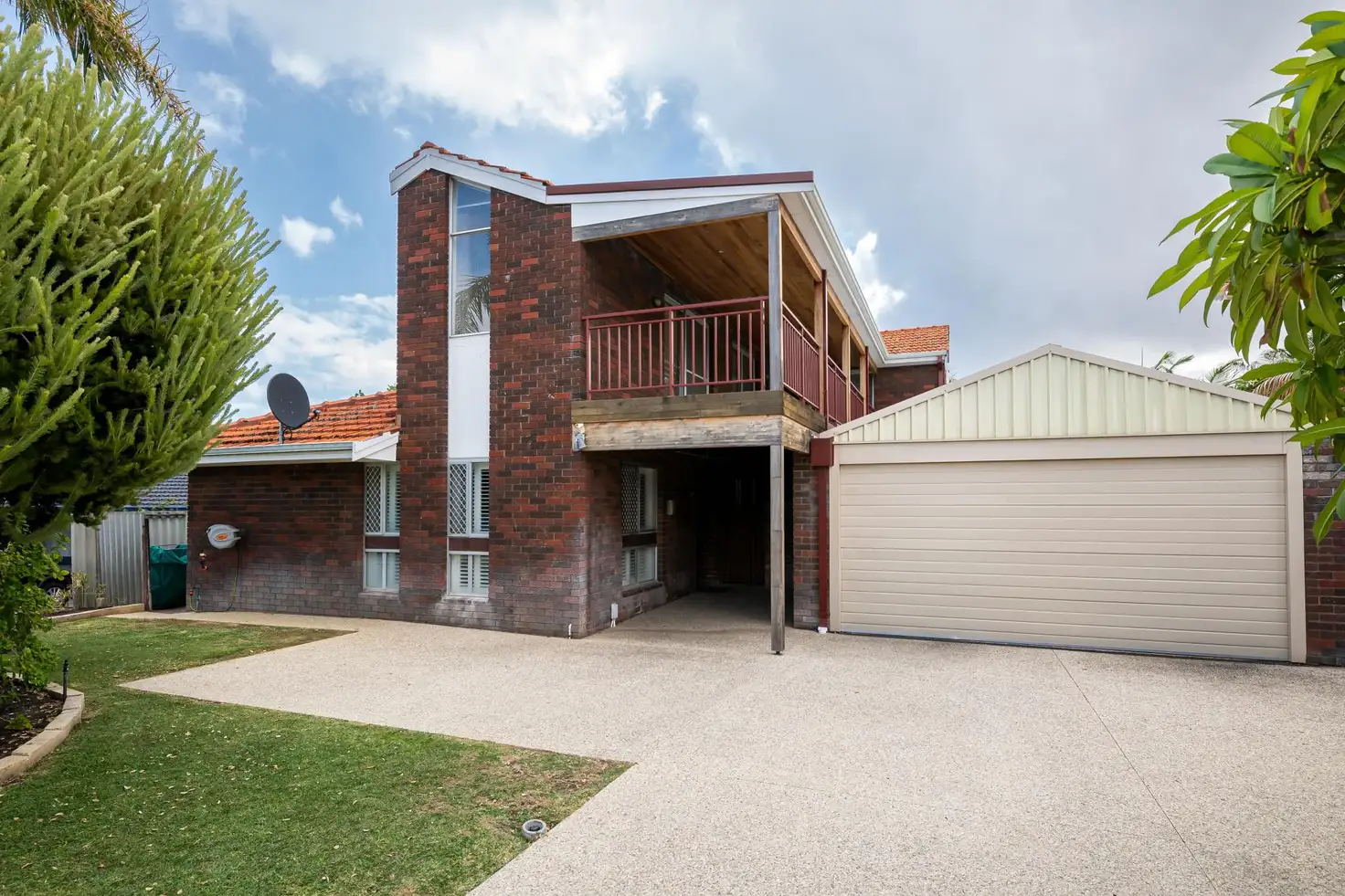 Main view of Homely house listing, 10 Helpman Way, Padbury WA 6025