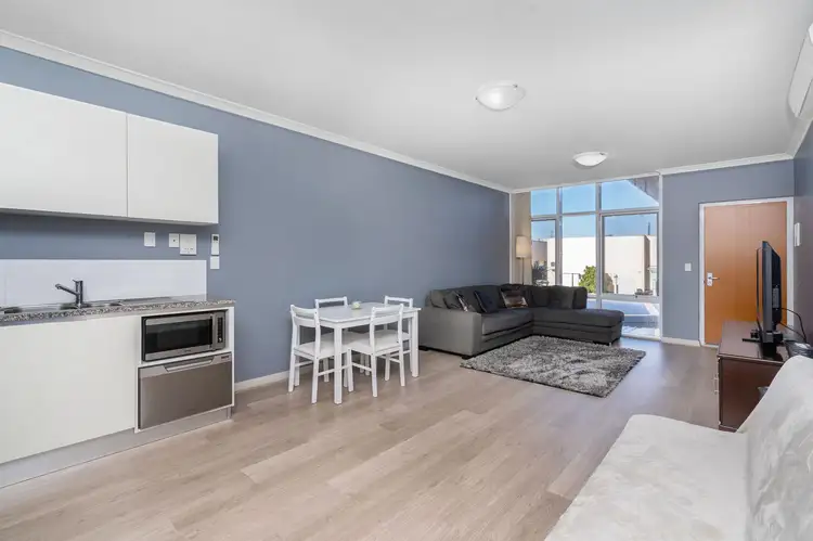 13/13 Delrosso Place, O'connor WA 6163