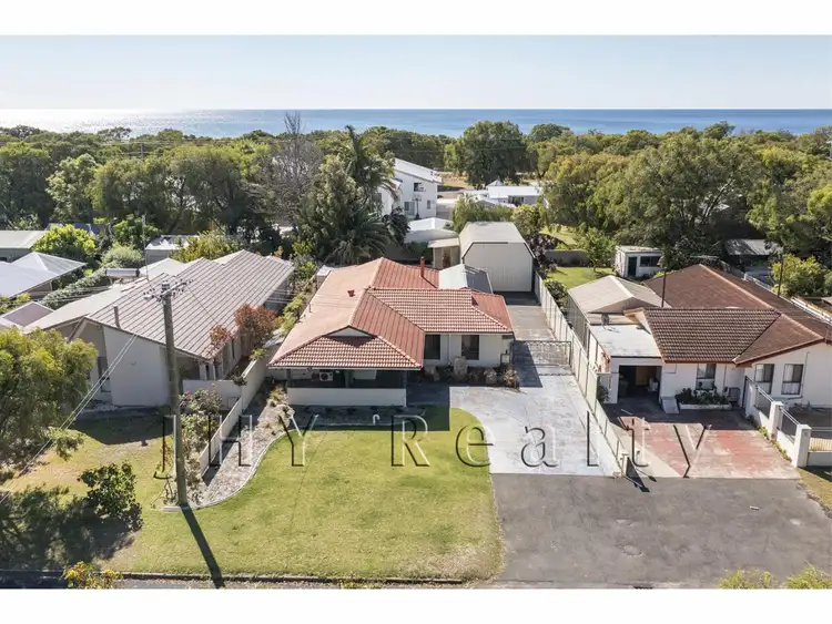 Fourth view of Homely house listing, 7 Davies Way, Broadwater WA 6280