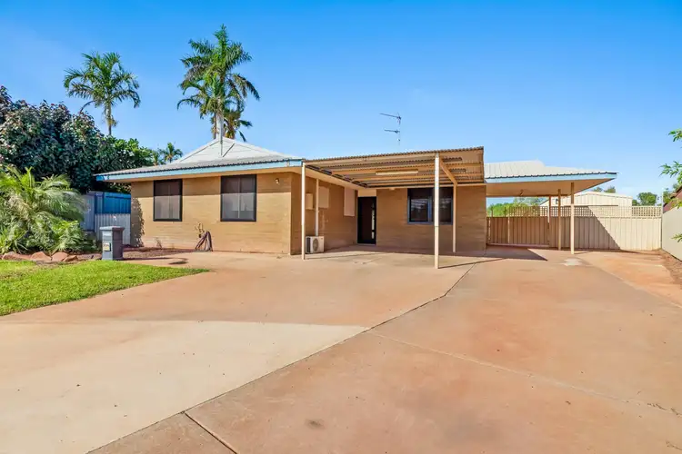 16 McWhirter Way, Baynton WA 6714