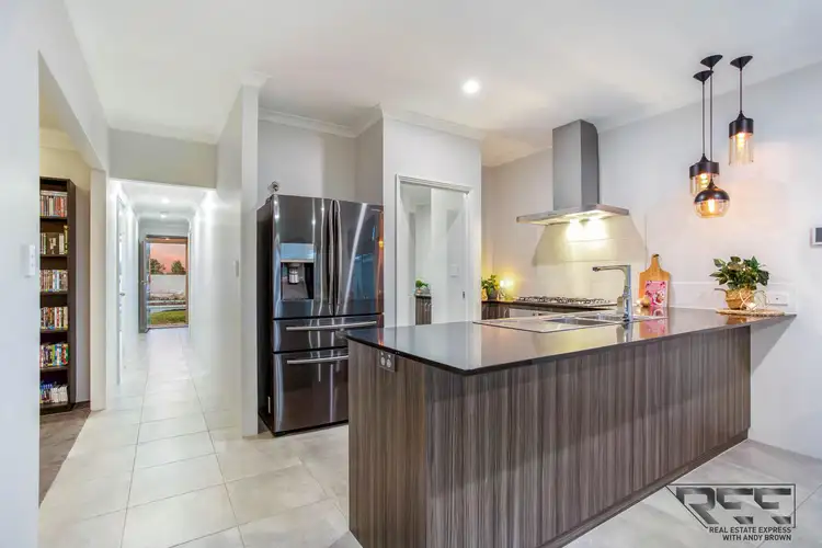 Fifth view of Homely house listing, 4 Lutea Loop, Hilbert WA 6112