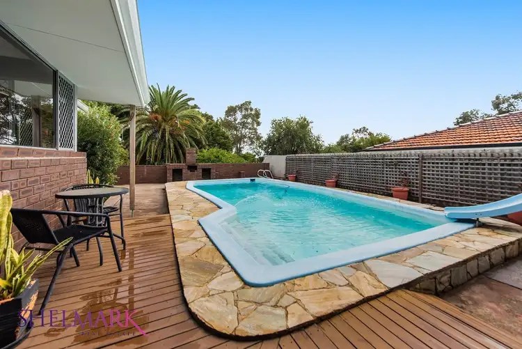 58 Sampson Road, Lesmurdie WA 6076