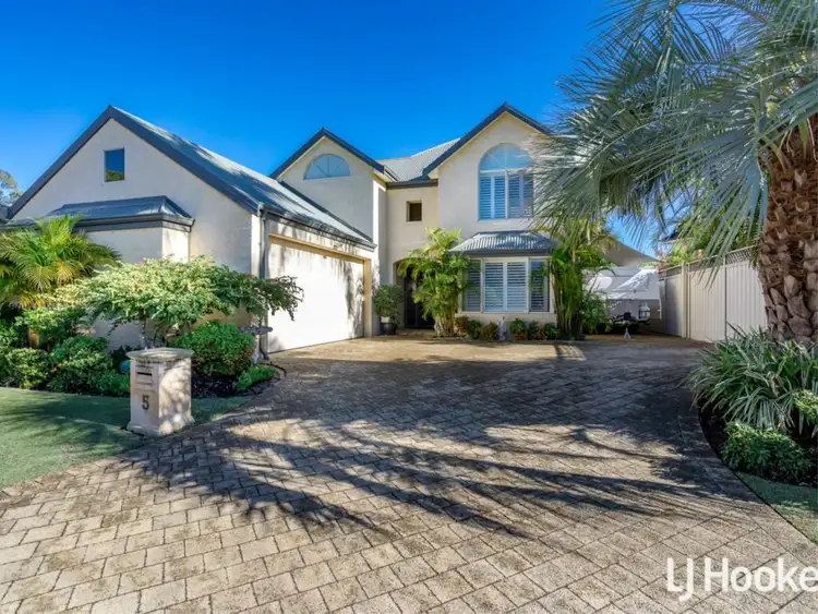 5 Luton Court, Canning Vale WA 6155