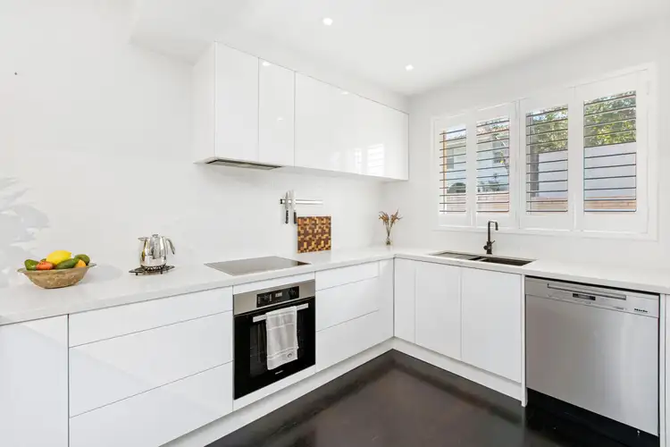 Fifth view of Homely unit listing, 3/7 Bindaring Parade, Claremont WA 6010