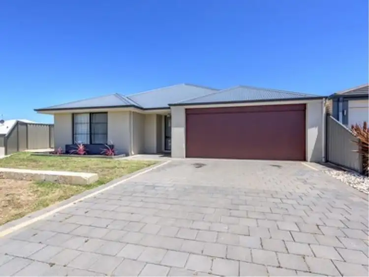 Second view of Homely house listing, 5 Jitarning Brace, Baldivis WA 6171