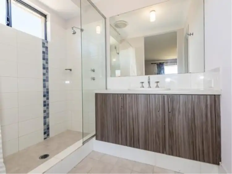 Fifth view of Homely house listing, 5 Jitarning Brace, Baldivis WA 6171