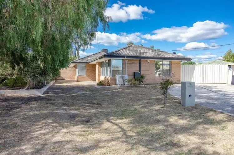 Second view of Homely house listing, 14 Wyville Court, Huntingdale WA 6110