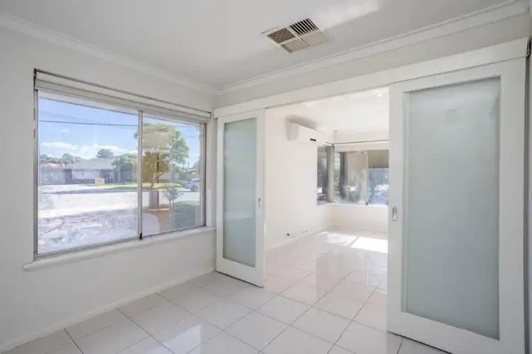 Sixth view of Homely house listing, 14 Wyville Court, Huntingdale WA 6110