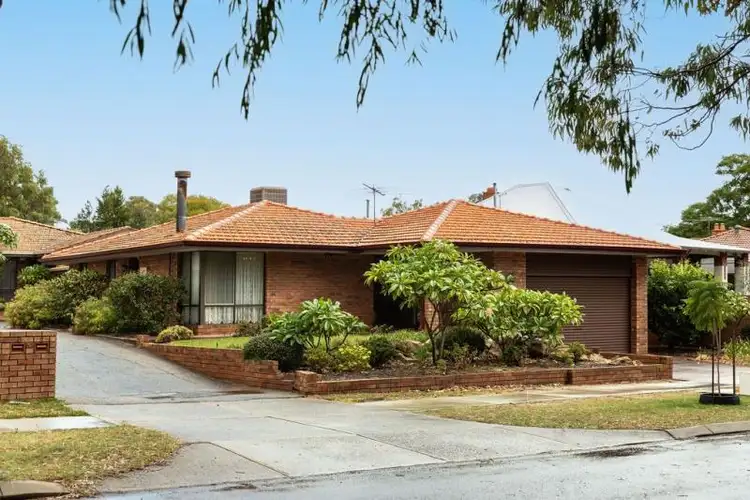 1/63 Yeovil Crescent, Bicton WA 6157