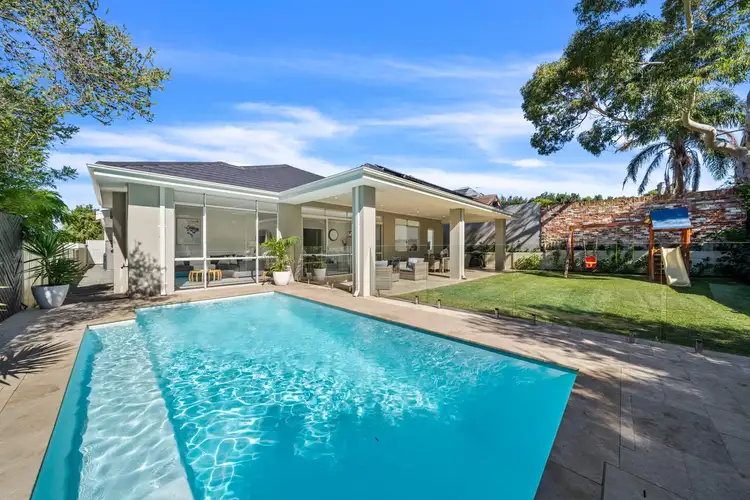 3 Paris Way, Karrinyup WA 6018