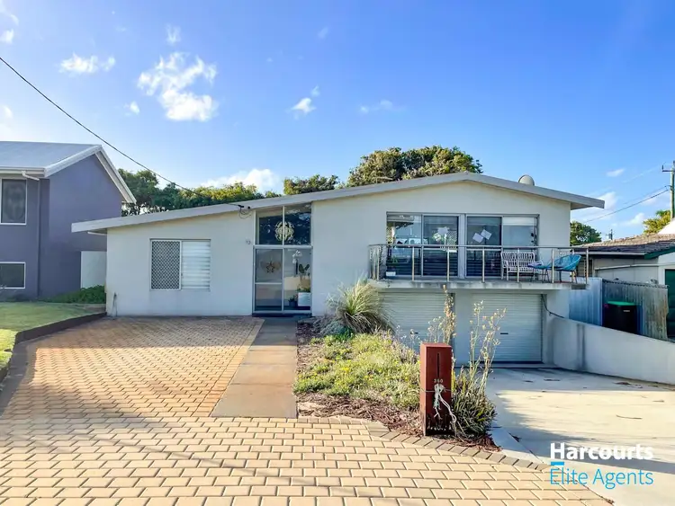 360 Safety Bay Road, Safety Bay WA 6169