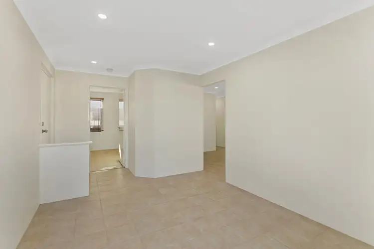 Sixth view of Homely villa listing, 2/24 Bonito Place, Yangebup WA 6164