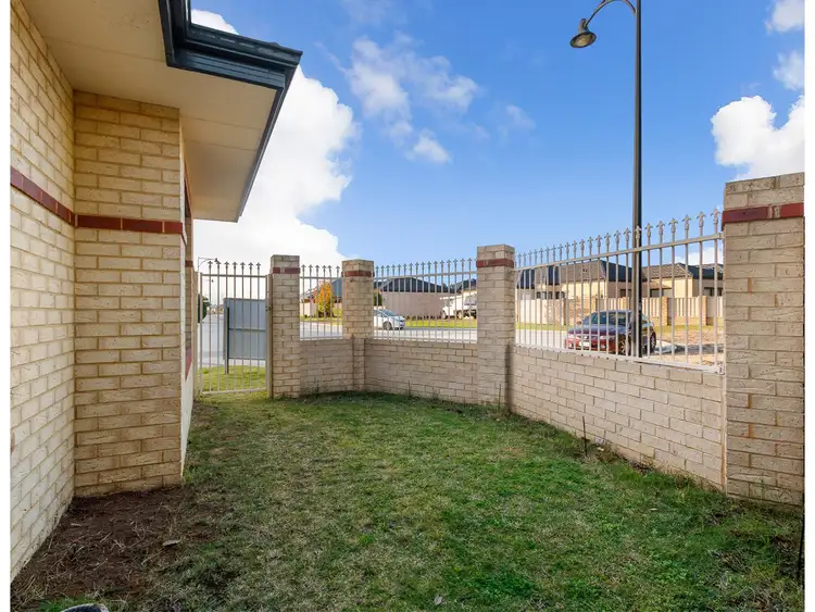 Sixth view of Homely house listing, 1/18 Crossville Way, Success WA 6164