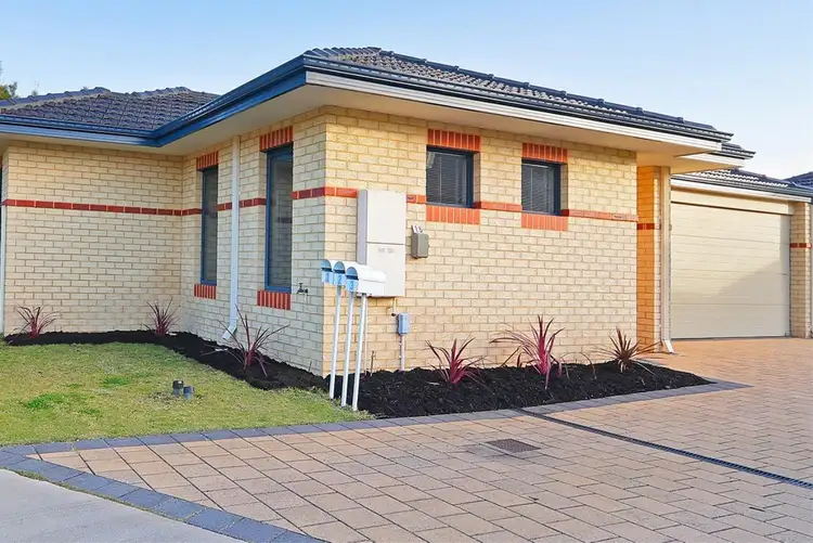 Seventh view of Homely house listing, 1/18 Crossville Way, Success WA 6164
