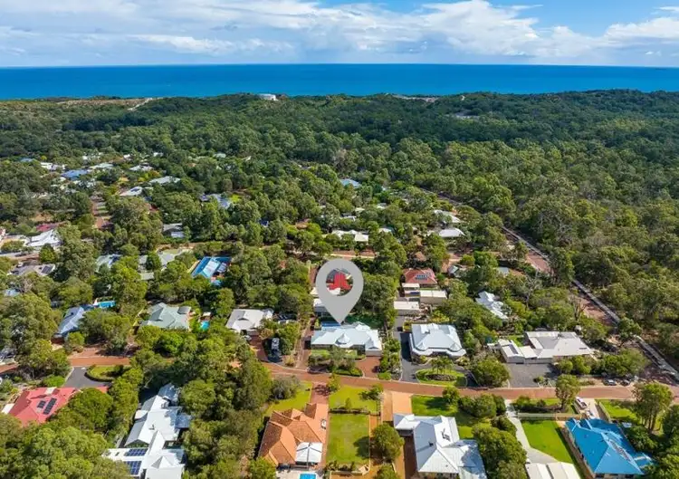 Third view of Homely house listing, 6 Quonday Way, Dalyellup WA 6230