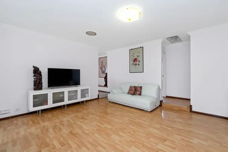 Second view of Homely house listing, 5 Durack Close, Bateman WA 6150