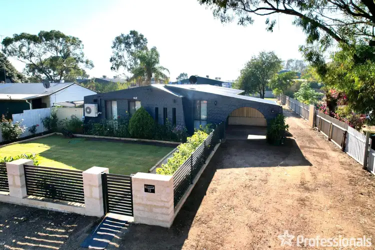 15 East Street, Northam WA 6401
