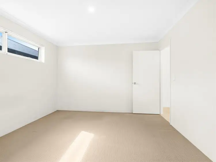 Fifth view of Homely villa listing, 11/20 Gladstone Road, Armadale WA 6112