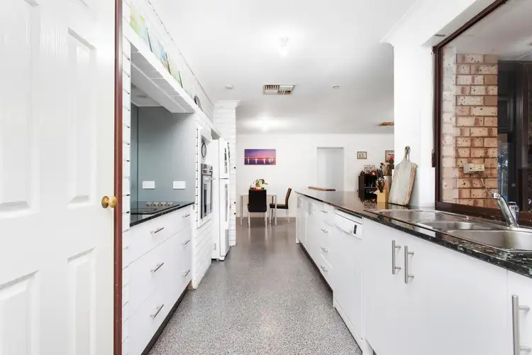 Seventh view of Homely house listing, 19 Panorama Place, Carramar WA 6031