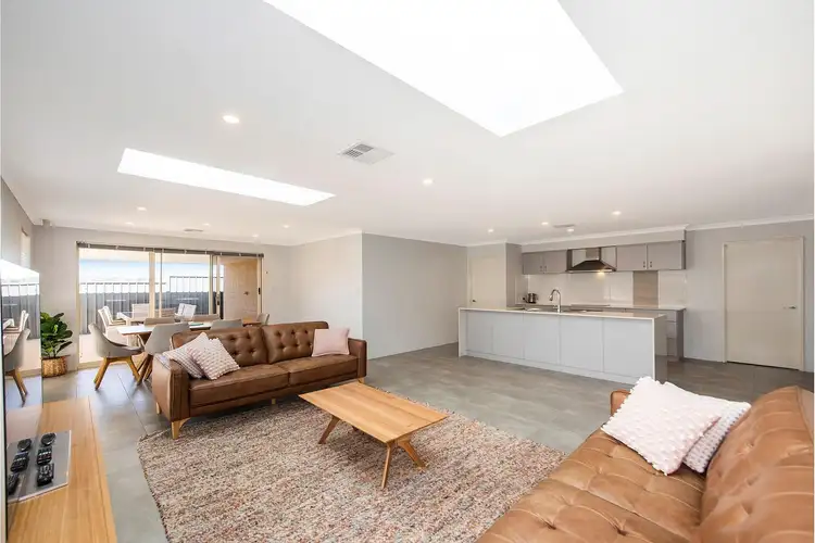 Fifth view of Homely house listing, 14 Hilliger Turn, Jane Brook WA 6056