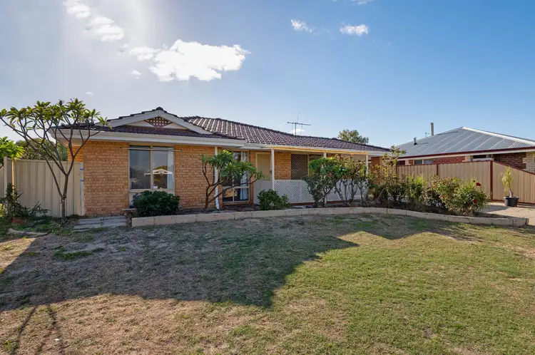 Second view of Homely house listing, 5 Silda Place, Gosnells WA 6110