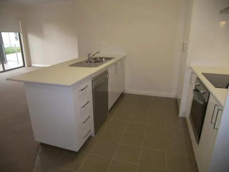 Fourth view of Homely apartment listing, 13/4 Wallsend, Woodbridge WA 6056