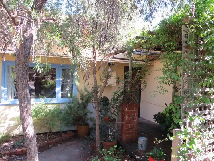 33 Gibson Street, Beaconsfield WA 6162