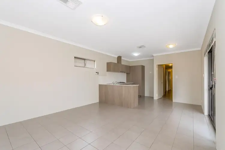 Fifth view of Homely house listing, 2/98 Entrance Road, Spearwood WA 6163