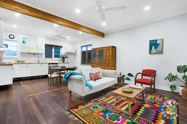 1 Hames Street, Hamilton Hill WA 6163