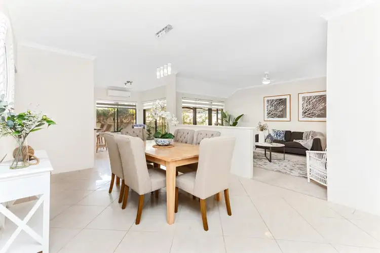 5 Palace Way, Currambine WA 6028